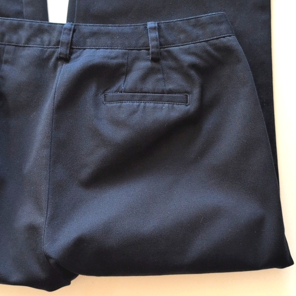 VTG Liz Claiborne Kylie navy pleated trousers, slight taper Size. 16. - Picture 7 of 14
